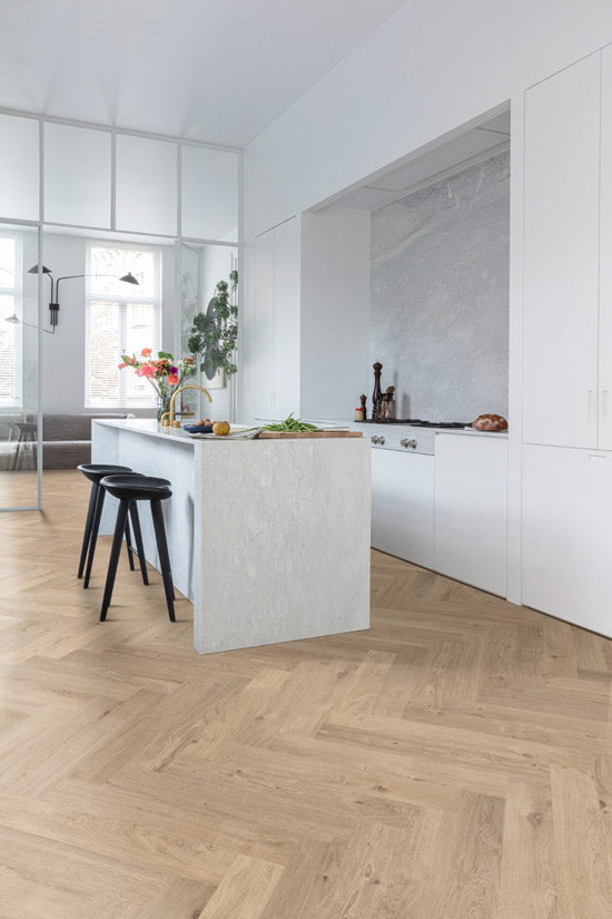 Floorify Herringbone Unagi 2.25m